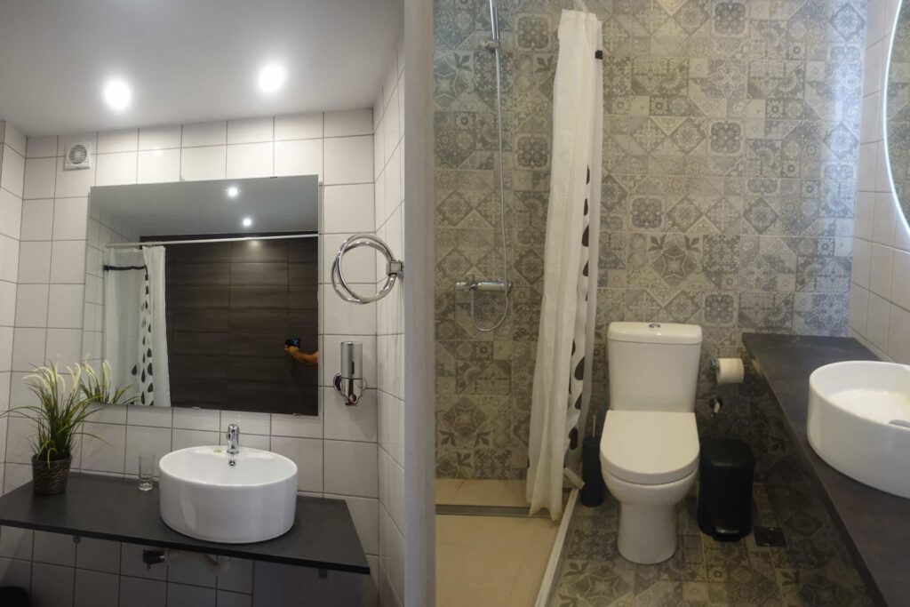 Experience the captivating beauty of sea view hotel in Skiathos with Hotel RENE.